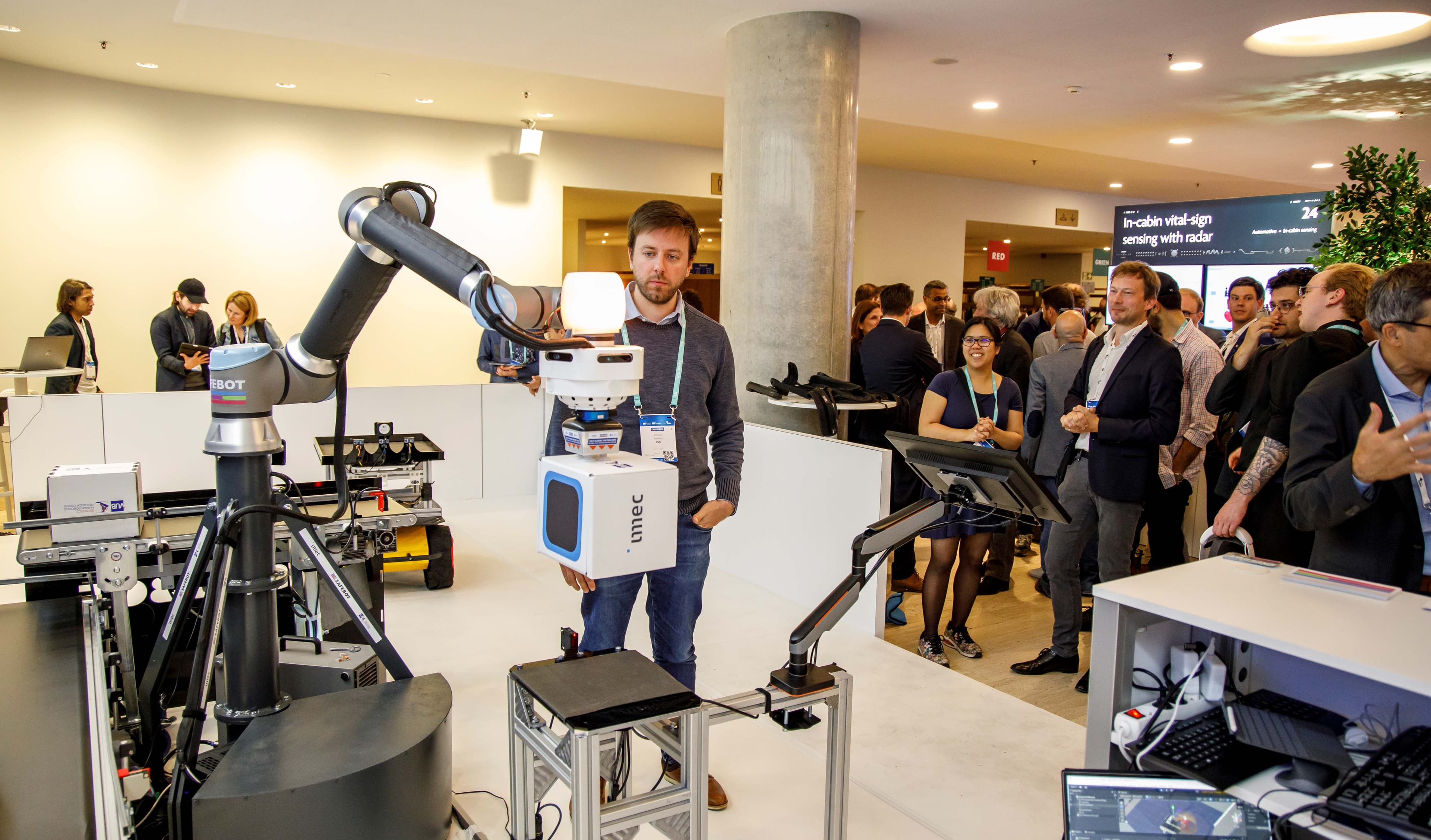 Article Robots