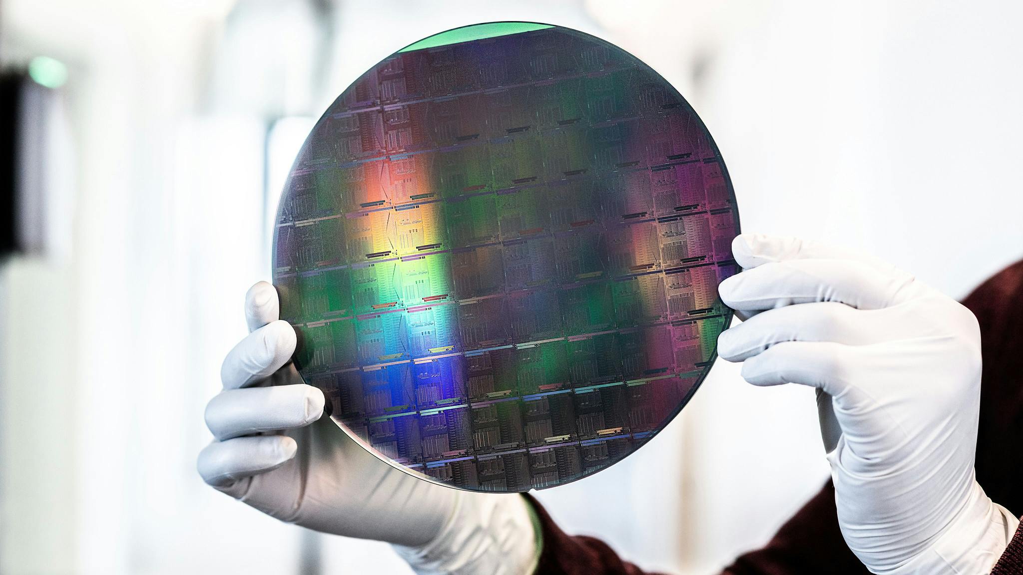 Xanadu and imec partner to develop photonic chips for fault tolerant quantum computing