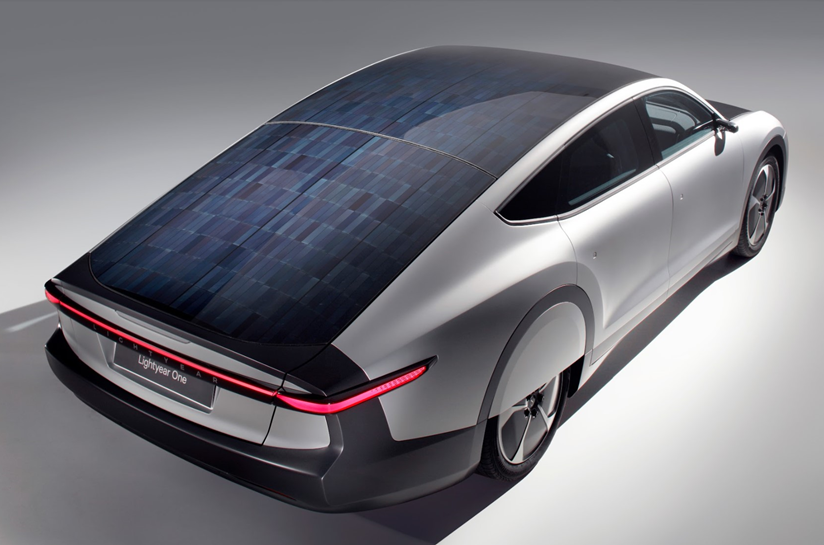 When aiming for PV-powered cars, you have to co-design the vehicle and the PV system and apply PV not only on the roof but also in the body panels. (Image ©Lightyear)