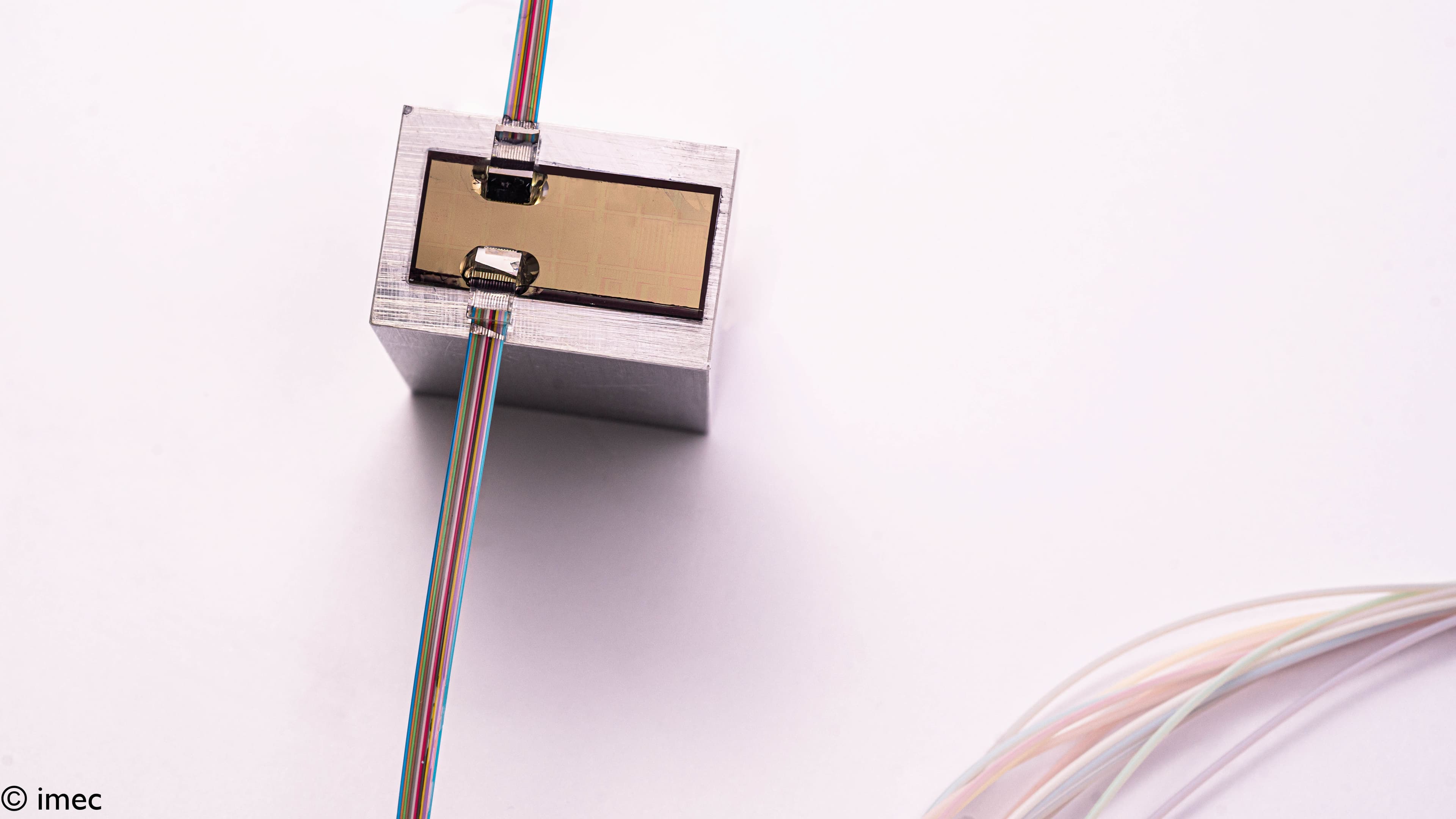 Fig 7 ultra sensitive small optomechanical ultrasound sensor in silicon photonics001