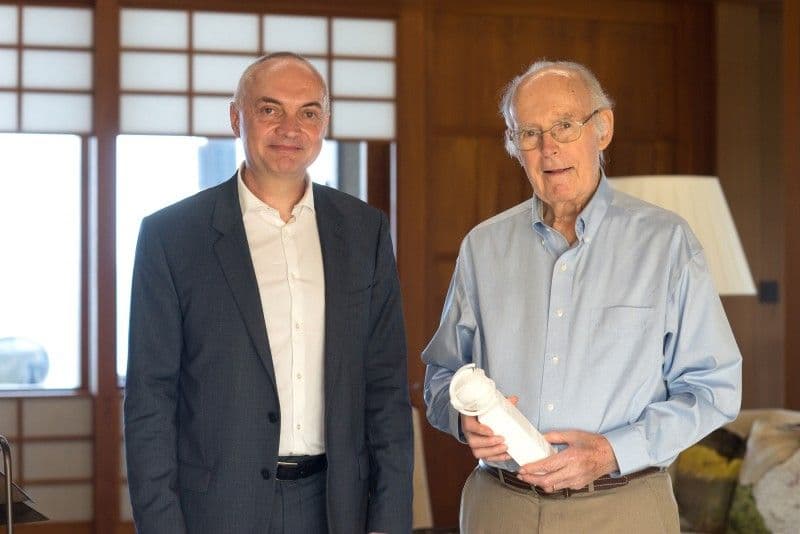 Luc Van den hove & Gordon Moore